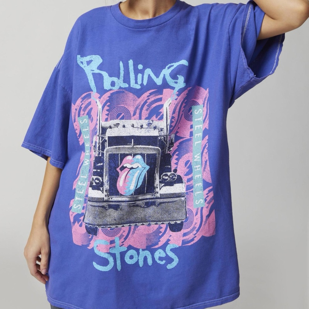rolling stones foxborough oversized tee